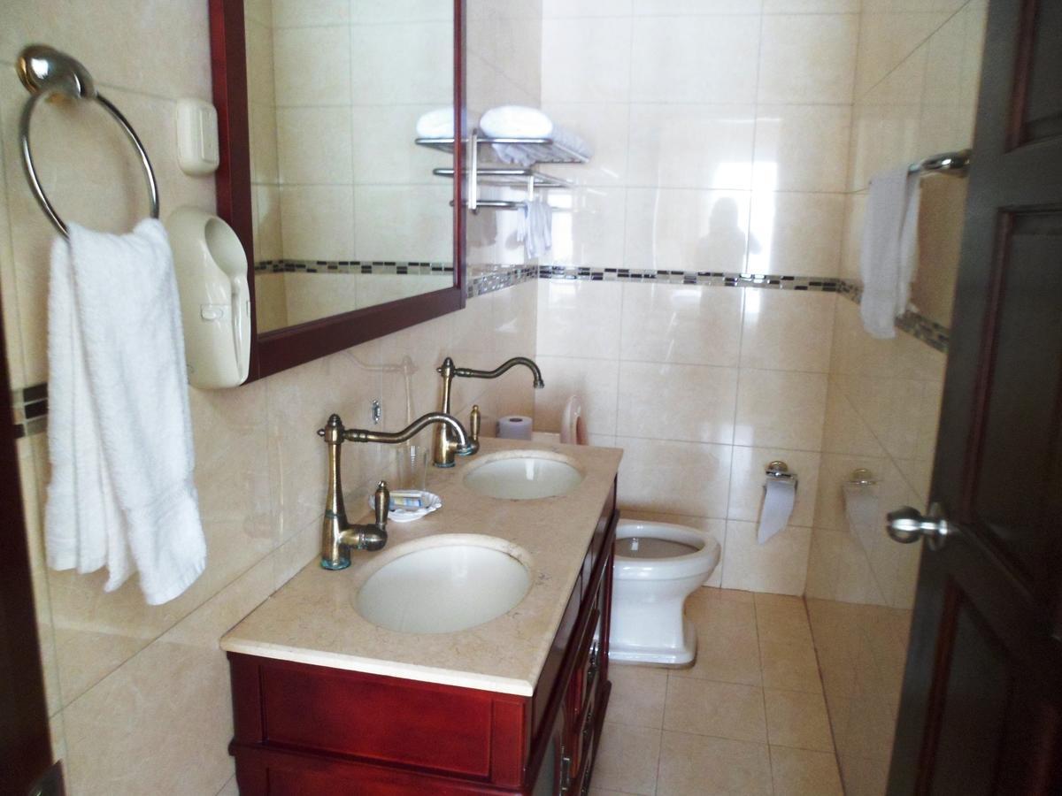 Aruba Breeze Condo Oranjestad Exterior photo
